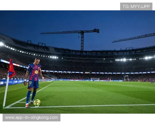 巴萨终场前连续制造威胁，诺坎普再度沸腾